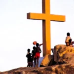 Il Ritorno di Suor Bartolomea: Un faro luminoso per Koupéla